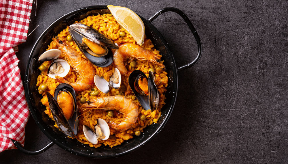 What to eat Madrid? Paella